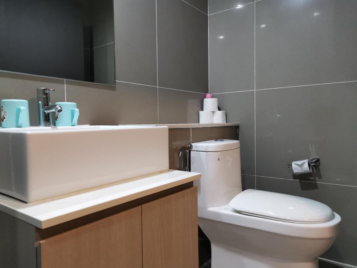 Lägenhet 4 Floor - Centrio Condominium Near Shopping Malls And Andamanda Water Park *